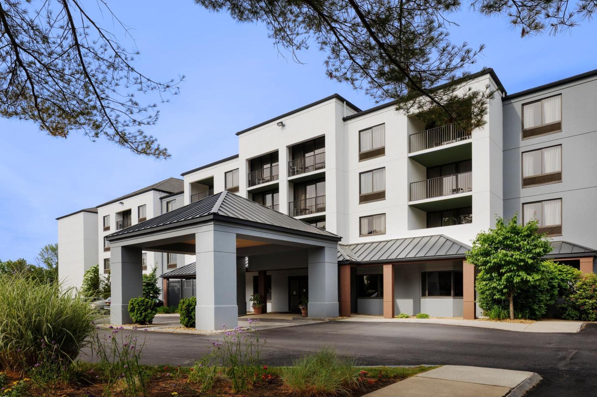 Hotel Courtyard By Marriott Portsmouth Esterno foto