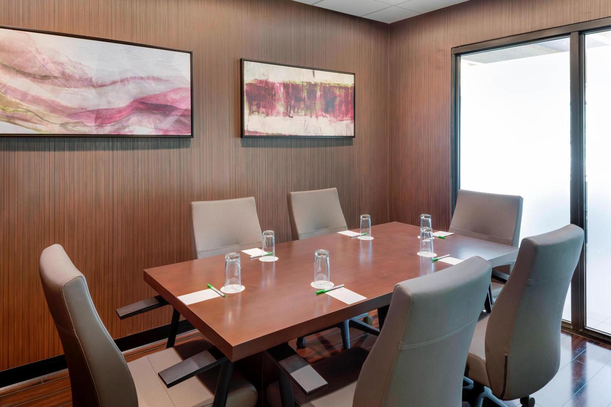 Hotel Courtyard By Marriott Portsmouth Esterno foto