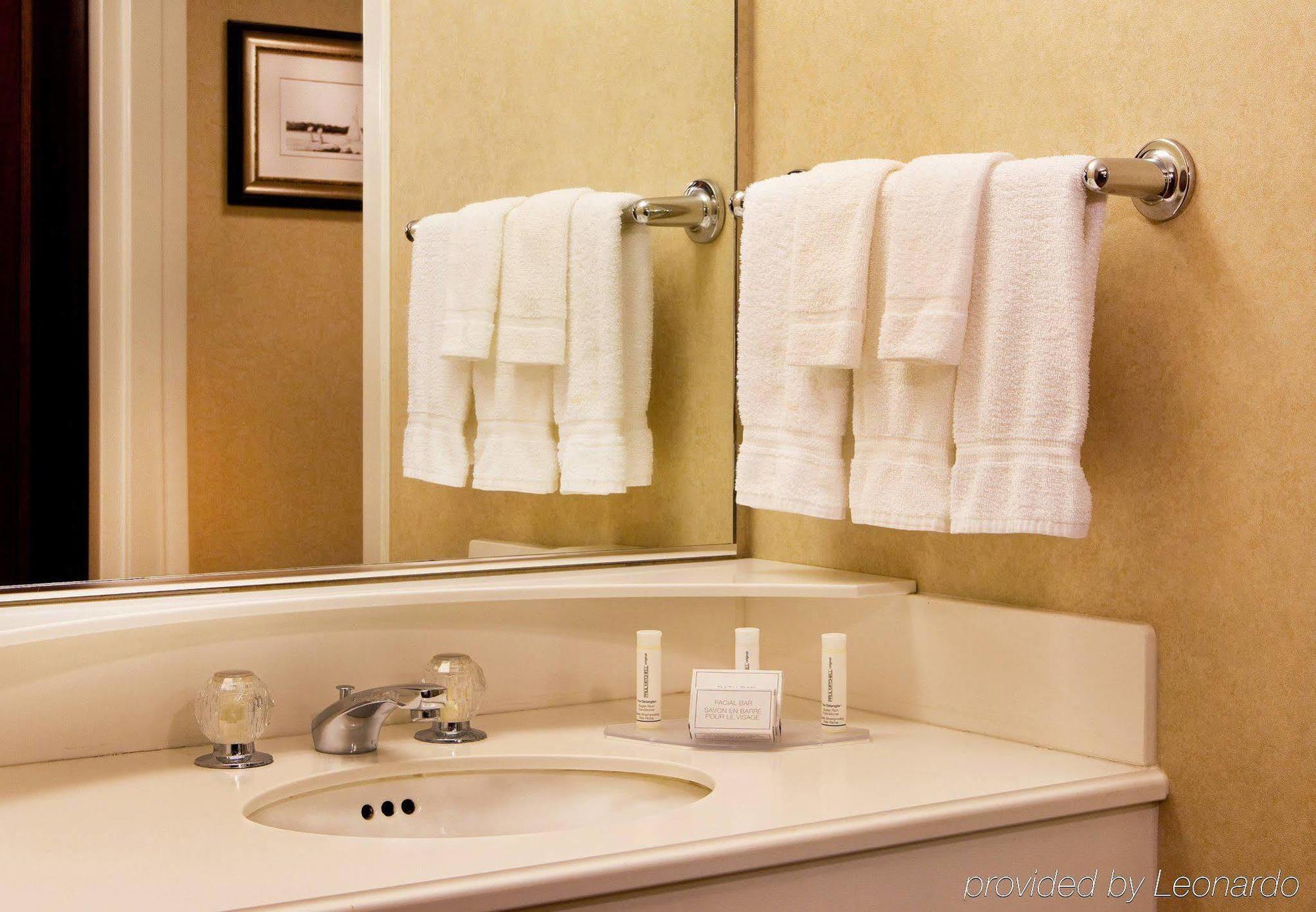 Hotel Courtyard By Marriott Portsmouth Esterno foto